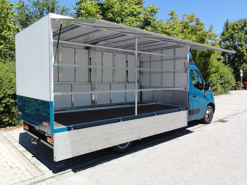 Pritschenwagen mit Ladeklappe und Ladungssicherung Pritschenwagen mit Ladeklappe und Ladungssicherung