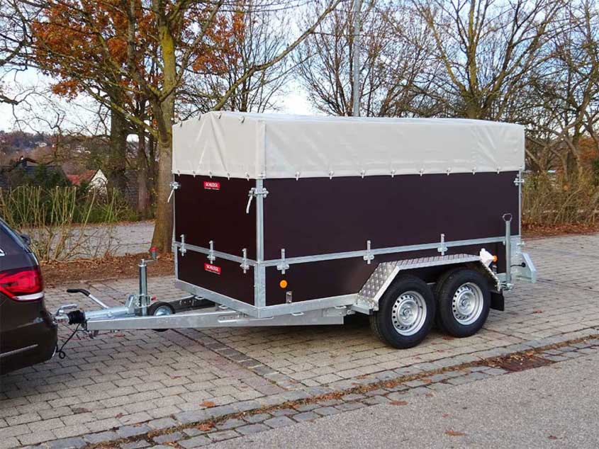 Viehanhänger, Tandem, aus Holz, gerade Form, mit Planendach