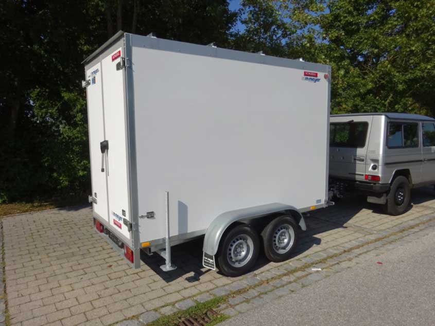 Kuehlkofferanhaenger Tandem Kuehlanhaenger Frischdienstkoffer Kuehlkofferanhaenger Tandem Kuehlanhaenger Frischdienstkoffer